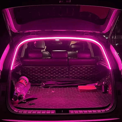 Dynamisk flytande ljuslist för bagageutrymme