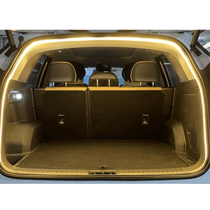 Dynamisk flytande ljuslist för bagageutrymme